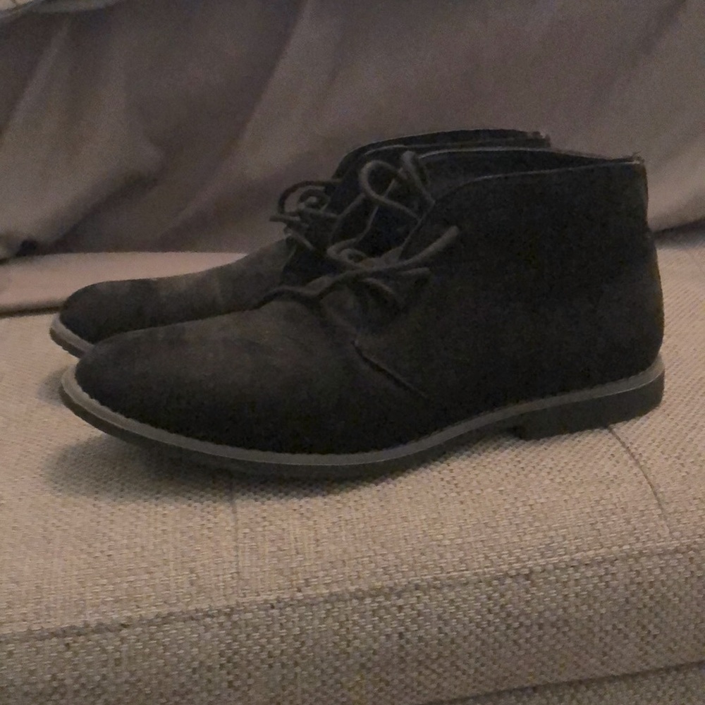 London Fog Chukka Boots - Pseudo Suede